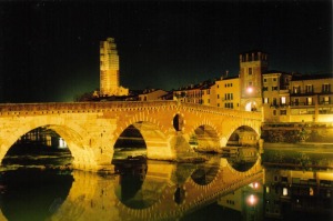 Ponte pietra by night